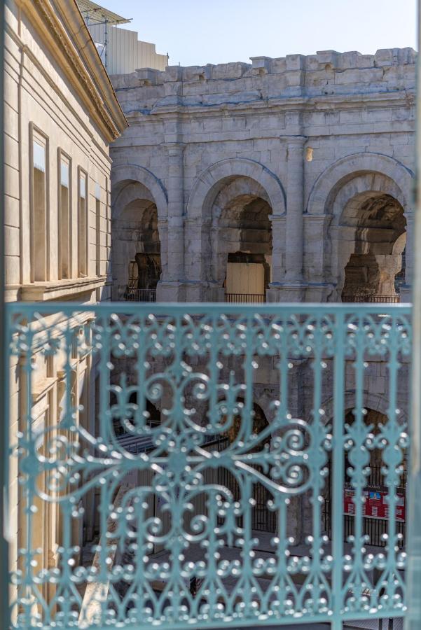 Le Plus Beau Balcon Des Arenes Nîmes Exterior foto