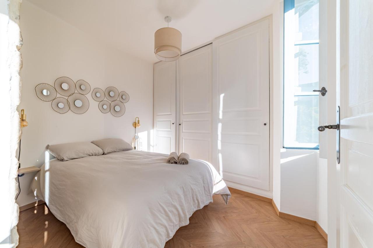 Le Plus Beau Balcon Des Arenes Nîmes Exterior foto